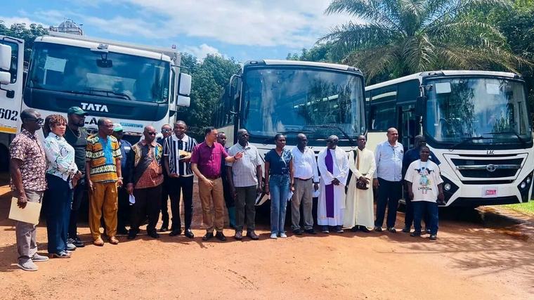 Liberia Agricultural Company Expands School Transport with New Buses